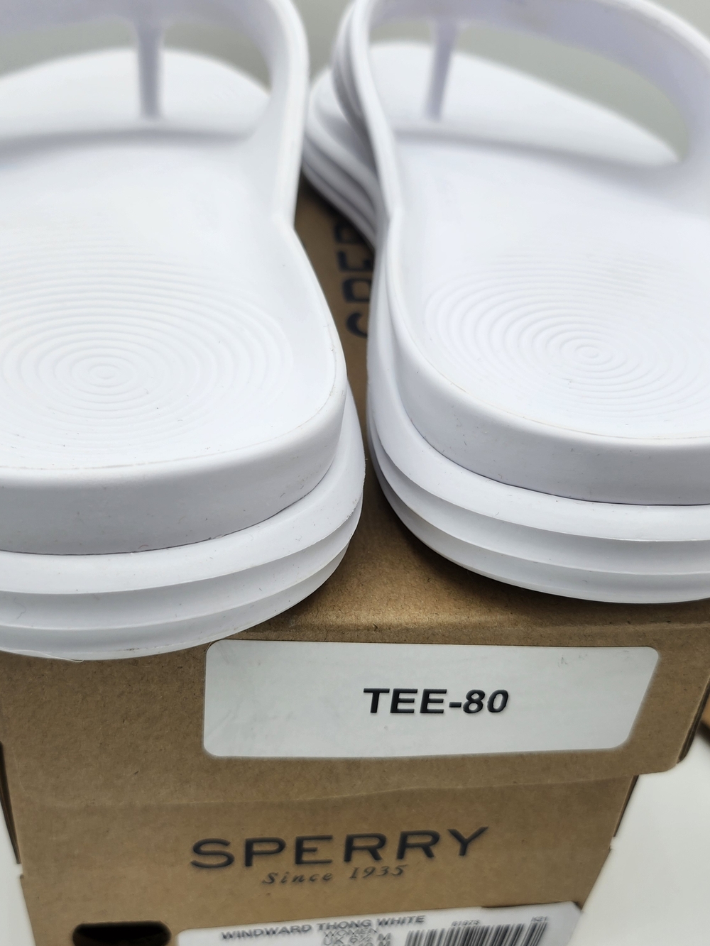Sperry White Foam Flip Flop Sandals Size: 9W NIB - Picture 6 of 6